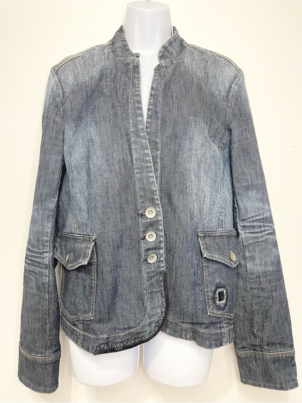 Calvin Klein Jeans Blue Washed Denim Jacket with Button Front PTP 22”